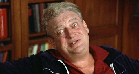 Finstämt skådespeleri från Rodney Dangerfield.